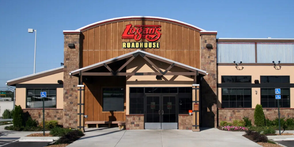 Spaces__0002_Suede Centurion Castle